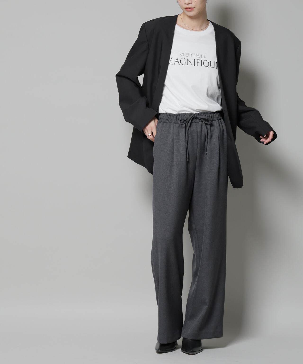 ウールライクポリエステルサイドライン切り替えドロストパンツ(セットアップ可) 6735227317