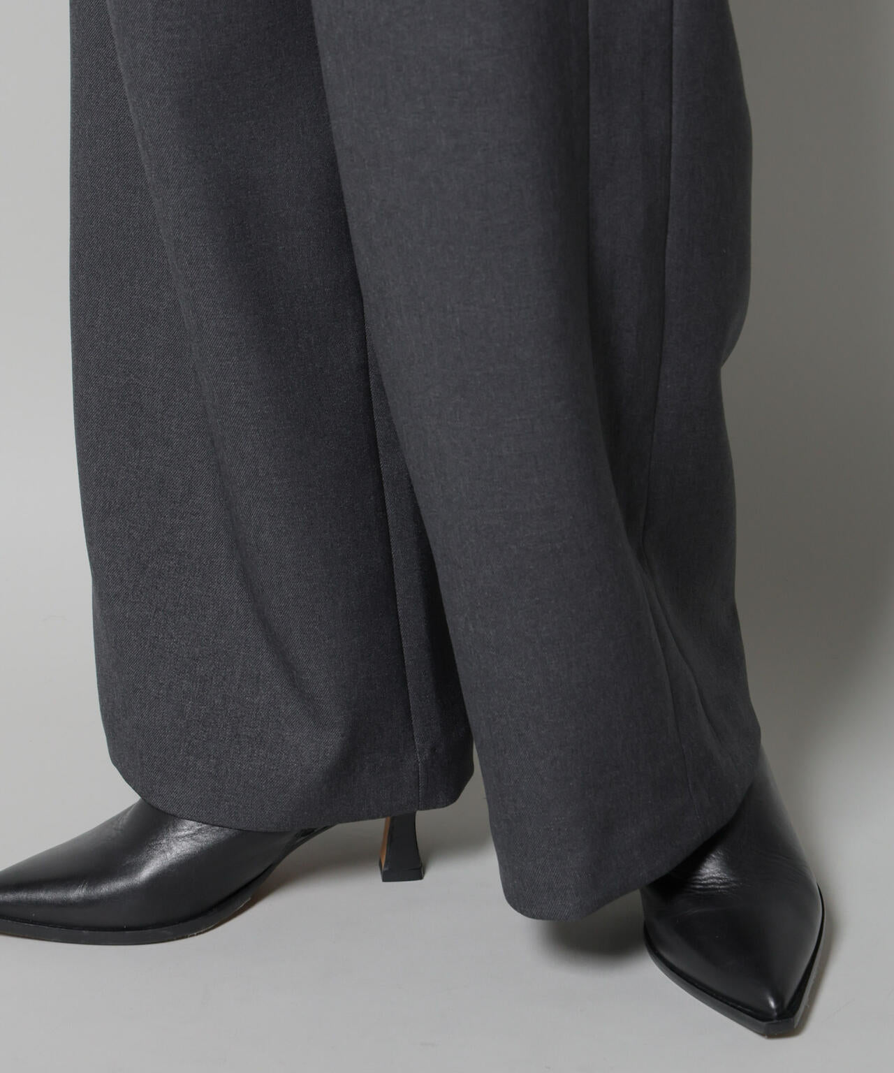 ウールライクポリエステルサイドライン切り替えドロストパンツ(セットアップ可) 6735227317