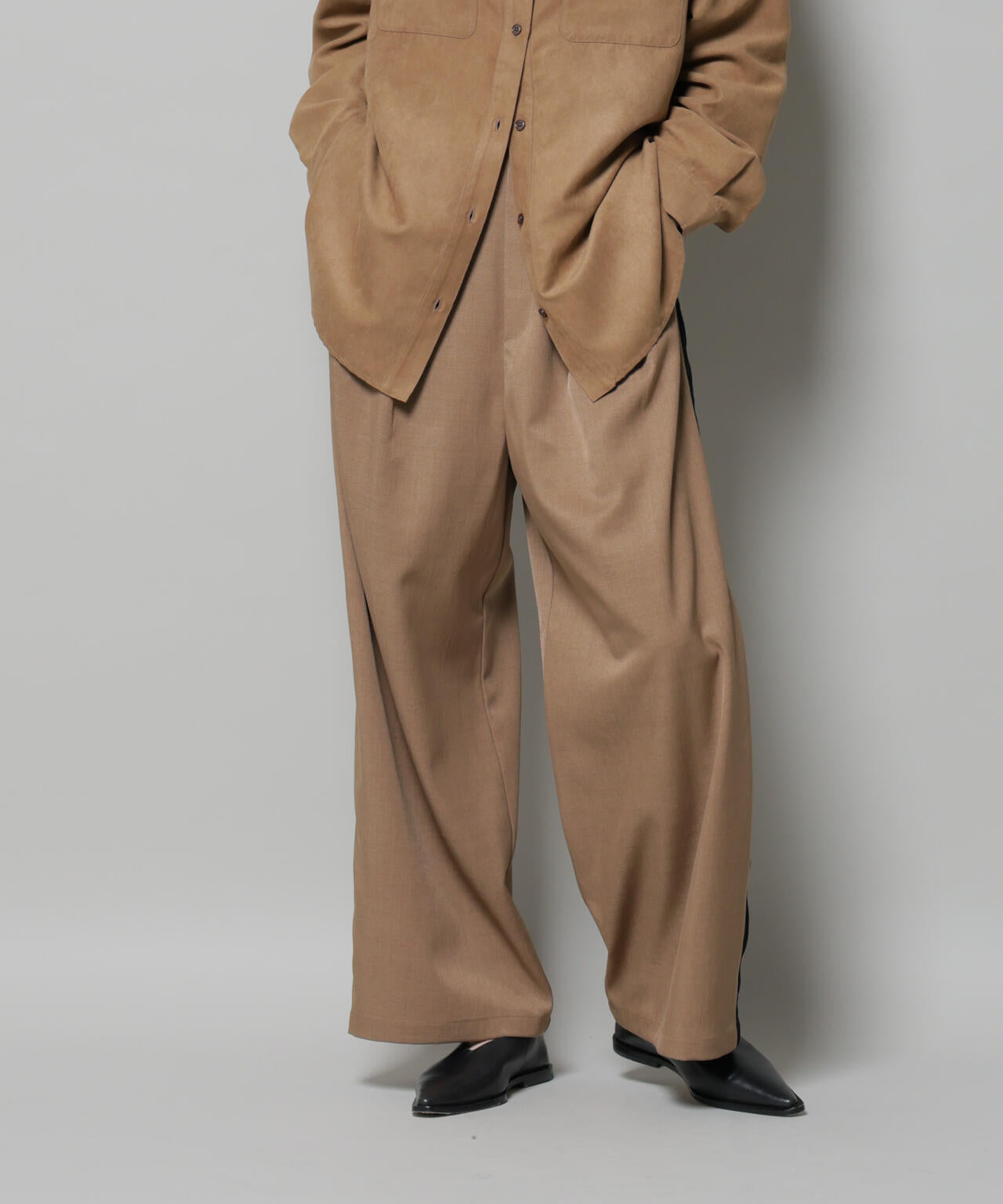 ベルベッドサイドラインパンツ 6735227318