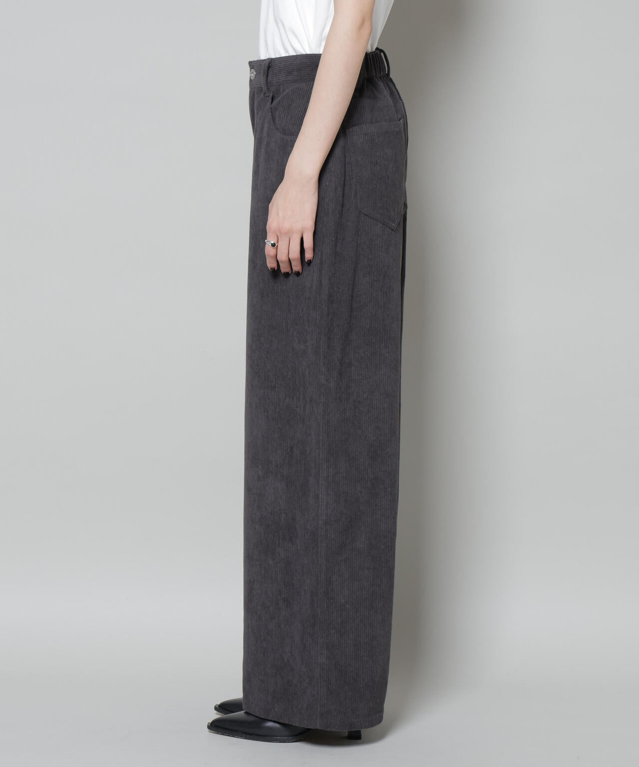 ソフトコーデュロイストレートパンツ 6735227319