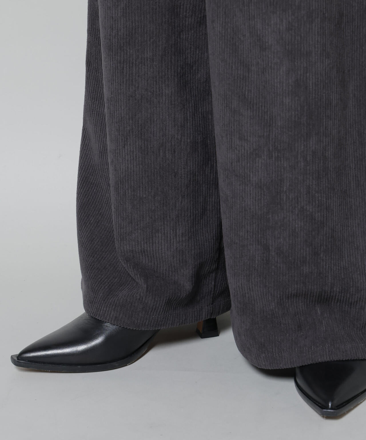 ソフトコーデュロイストレートパンツ 6735227319