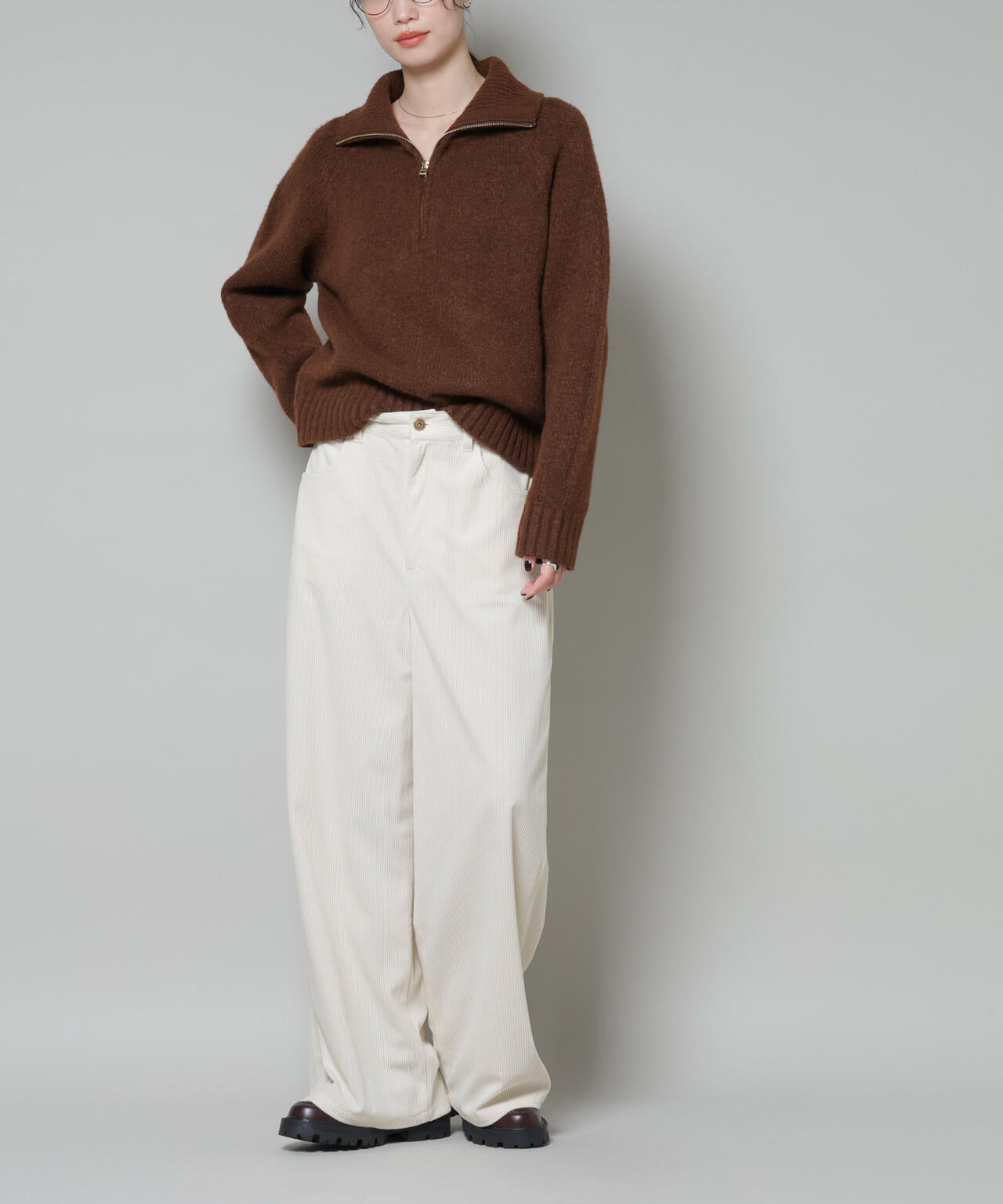 ソフトコーデュロイストレートパンツ 6735227319