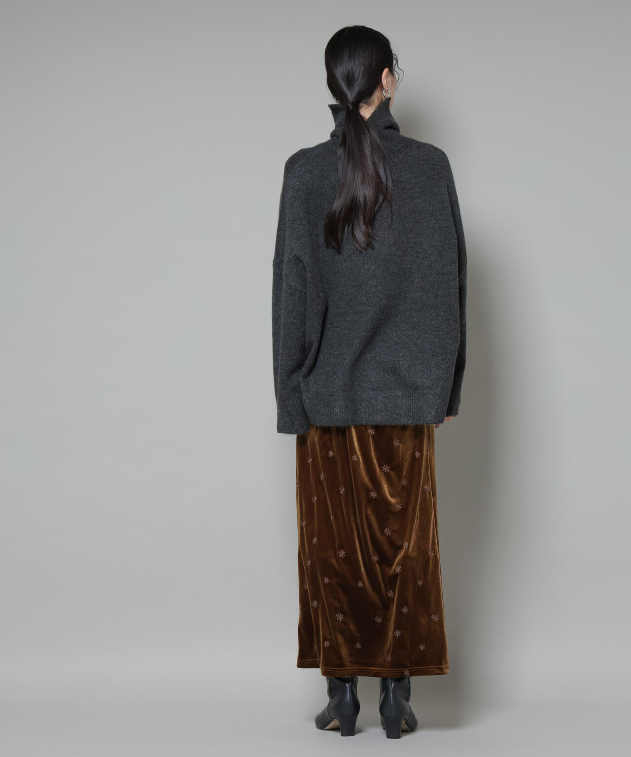 刺繍ベロアカットナロースカート(セットアップ可) 6735230320