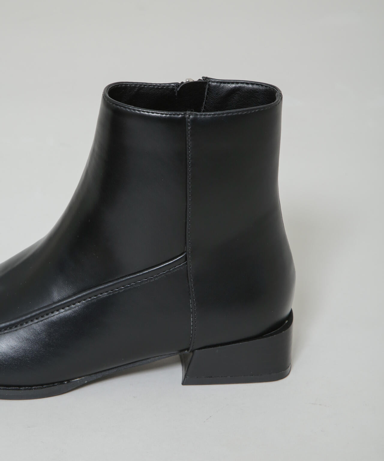 スクエアトゥミドルブーツ 6735236304