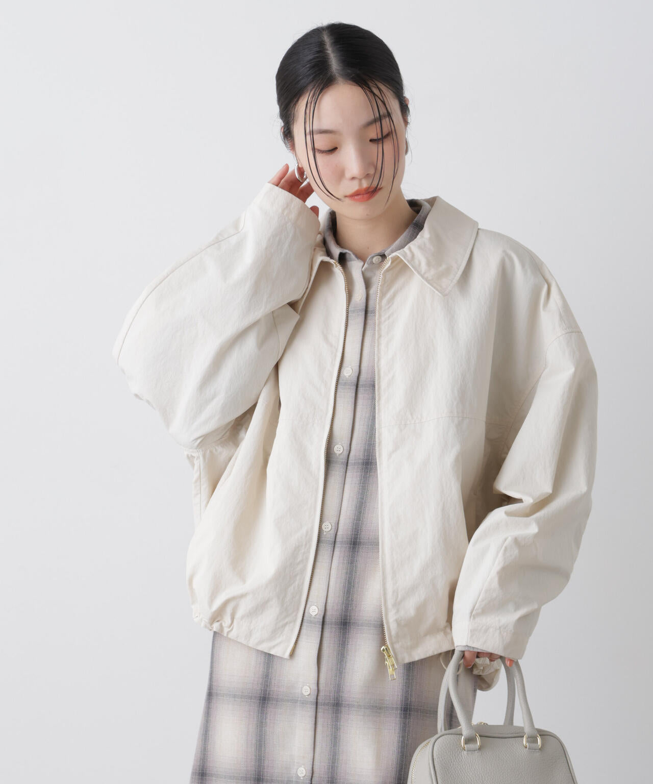 撥水＆花粉ガード コクーンシルエットジップブルゾン 6736112301