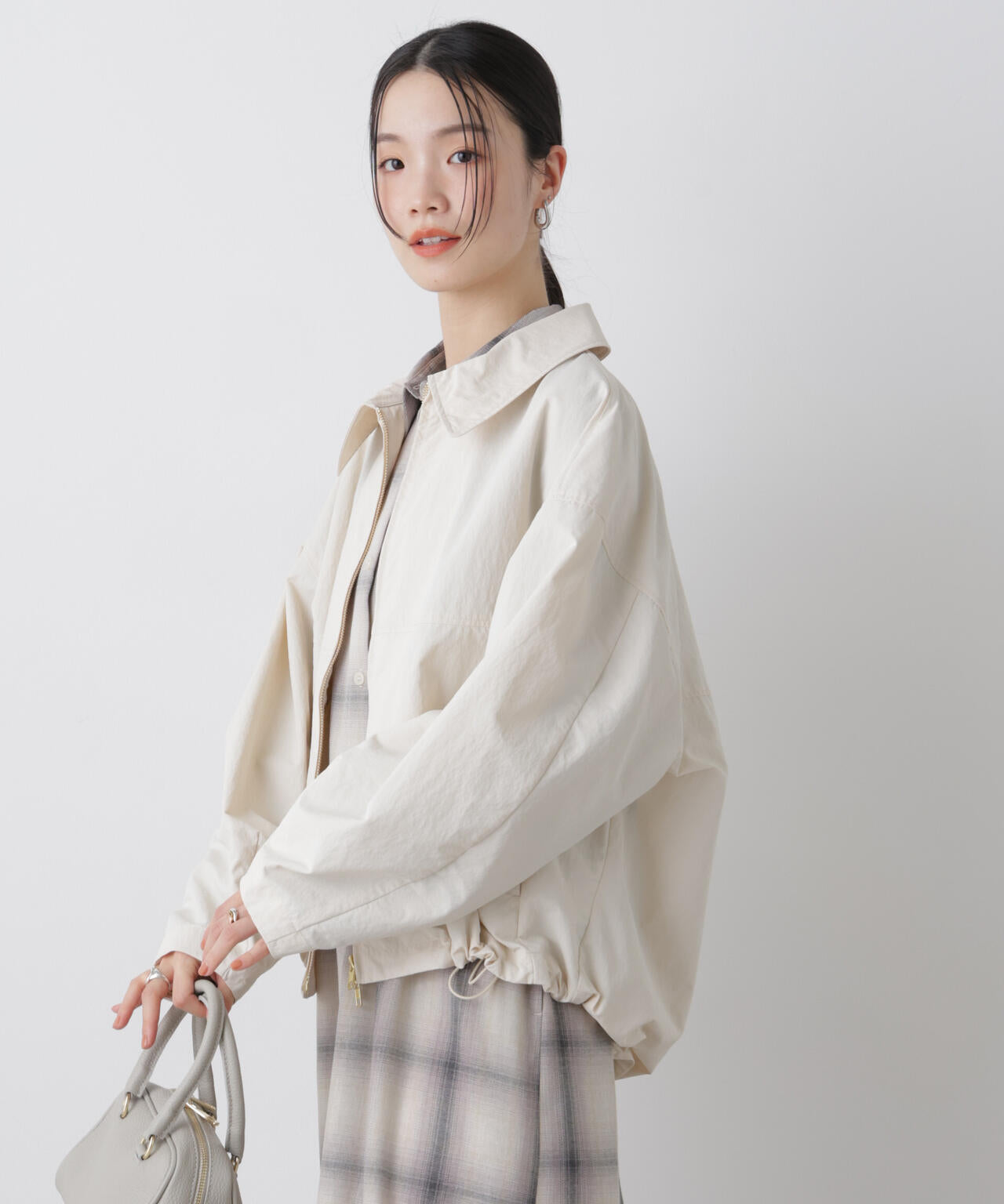 撥水＆花粉ガード コクーンシルエットジップブルゾン 6736112301