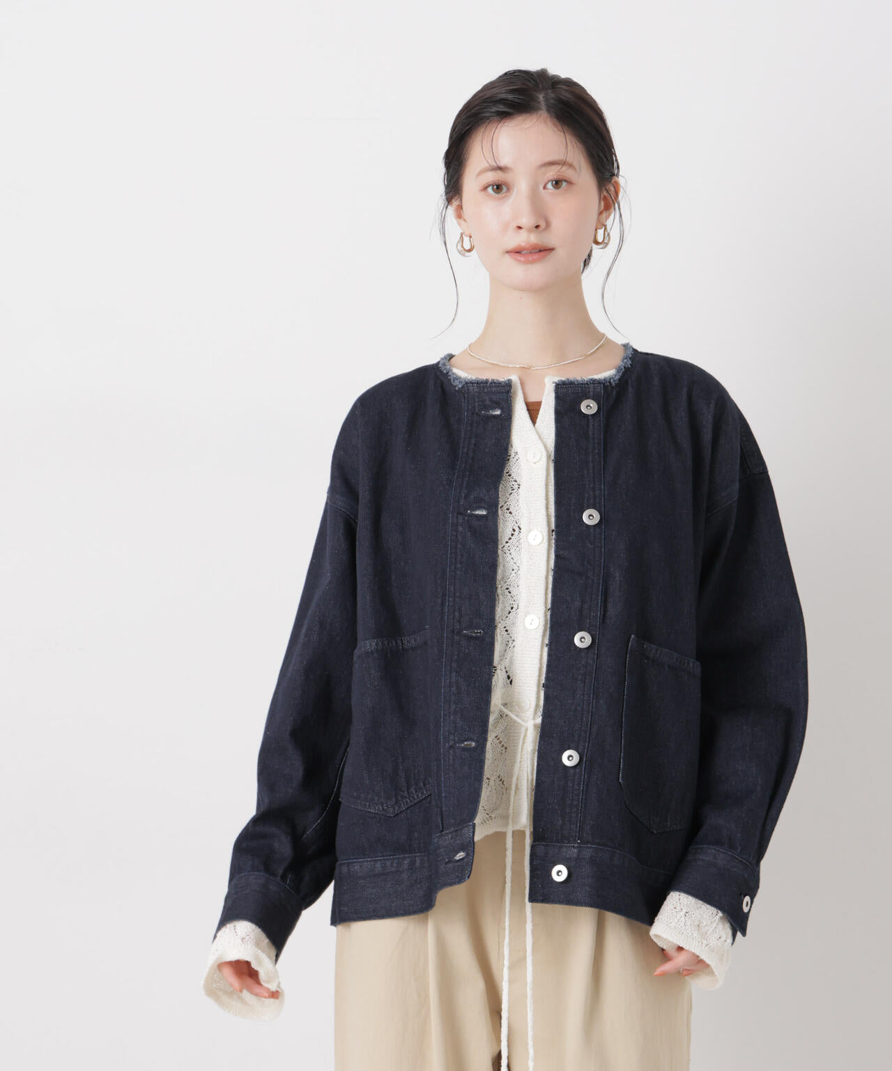 ノーカラーデニムジャケット