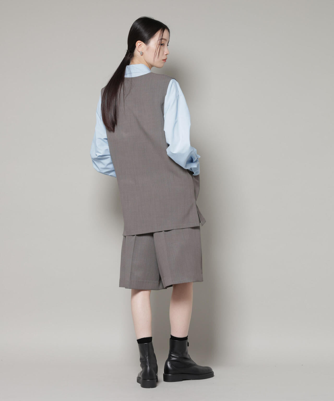 Vネックベスト×ハーフパンツ セットアップ 6736119301