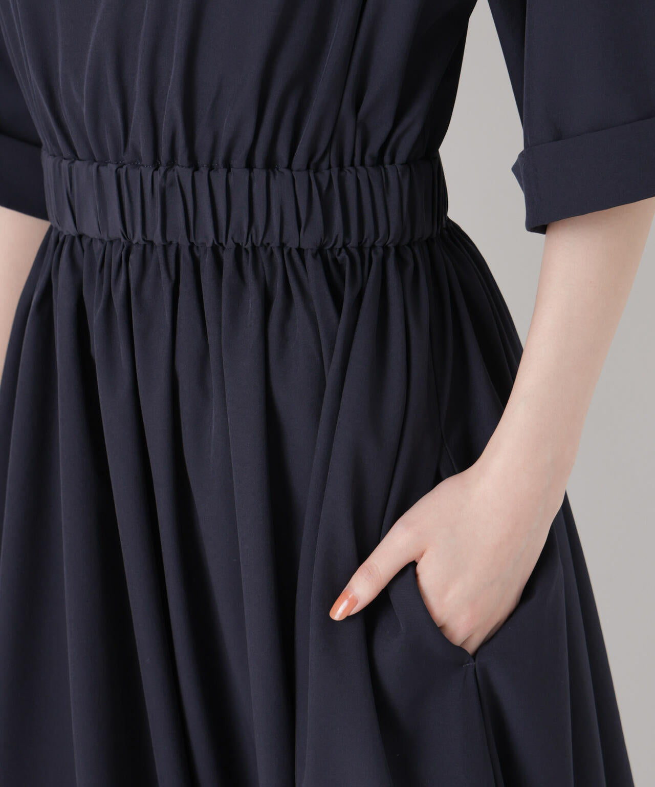 ウエストギャザーボートネックワンピース 6736119317