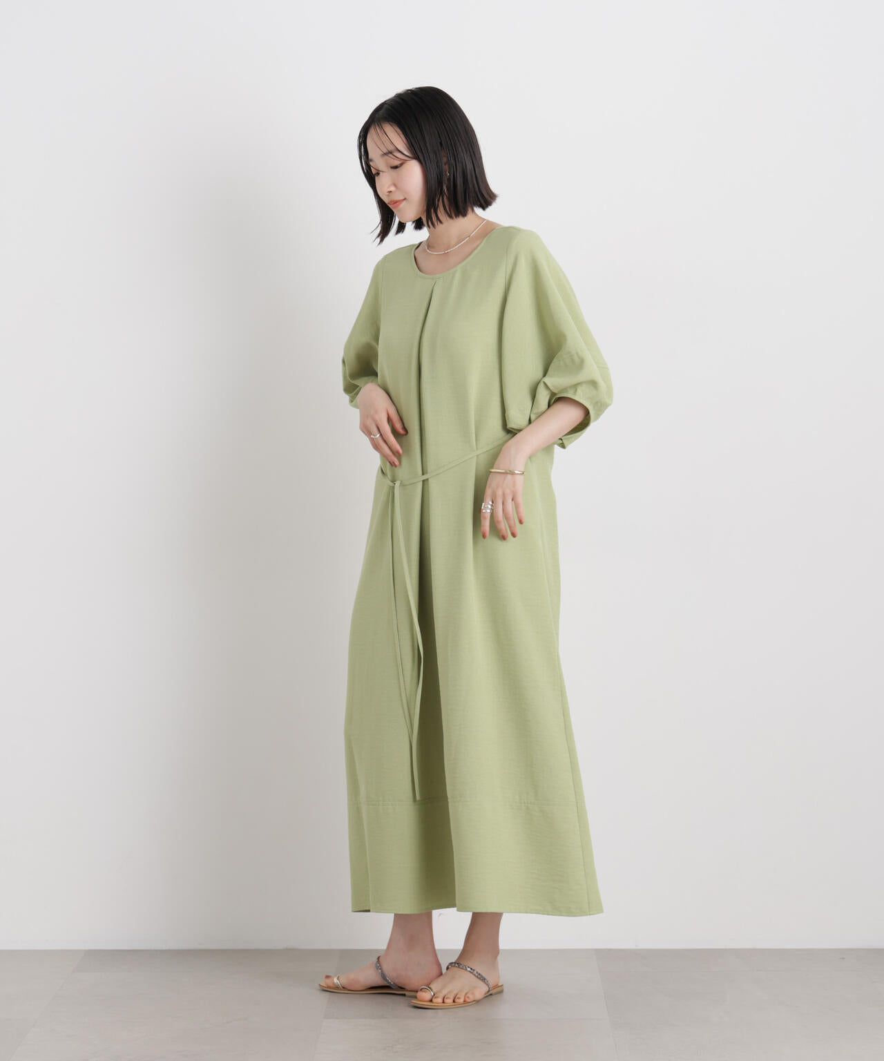 多機能リネンライク前後2wayランタンスリーブワンピース 6736119318