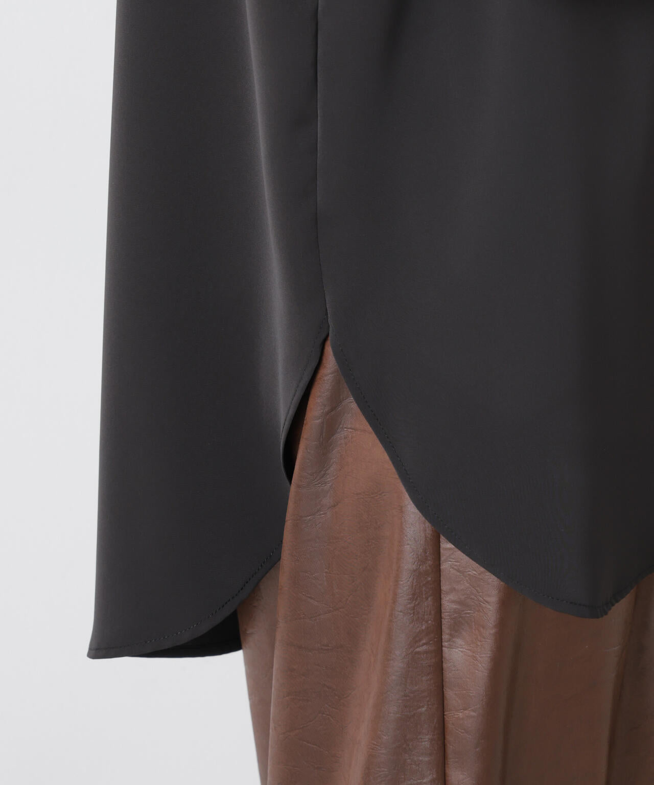 フリルカラーボータイブラウス 6736120306