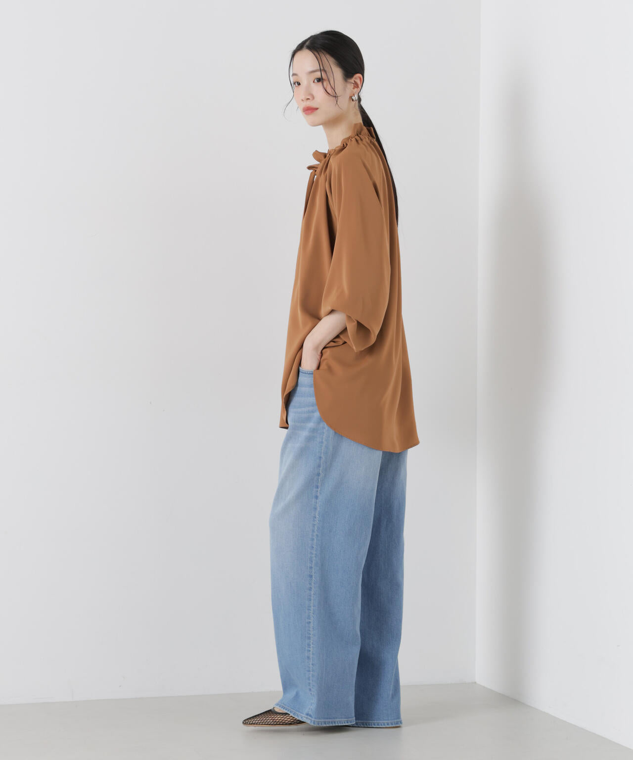 フリルカラーボータイブラウス 6736120306