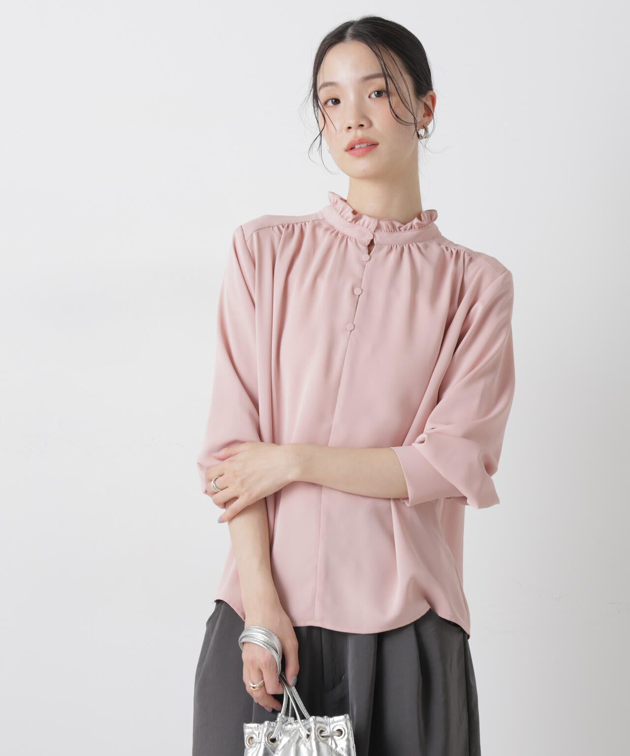 前後2wayスタンドカラーギャザーブラウス 6736120308