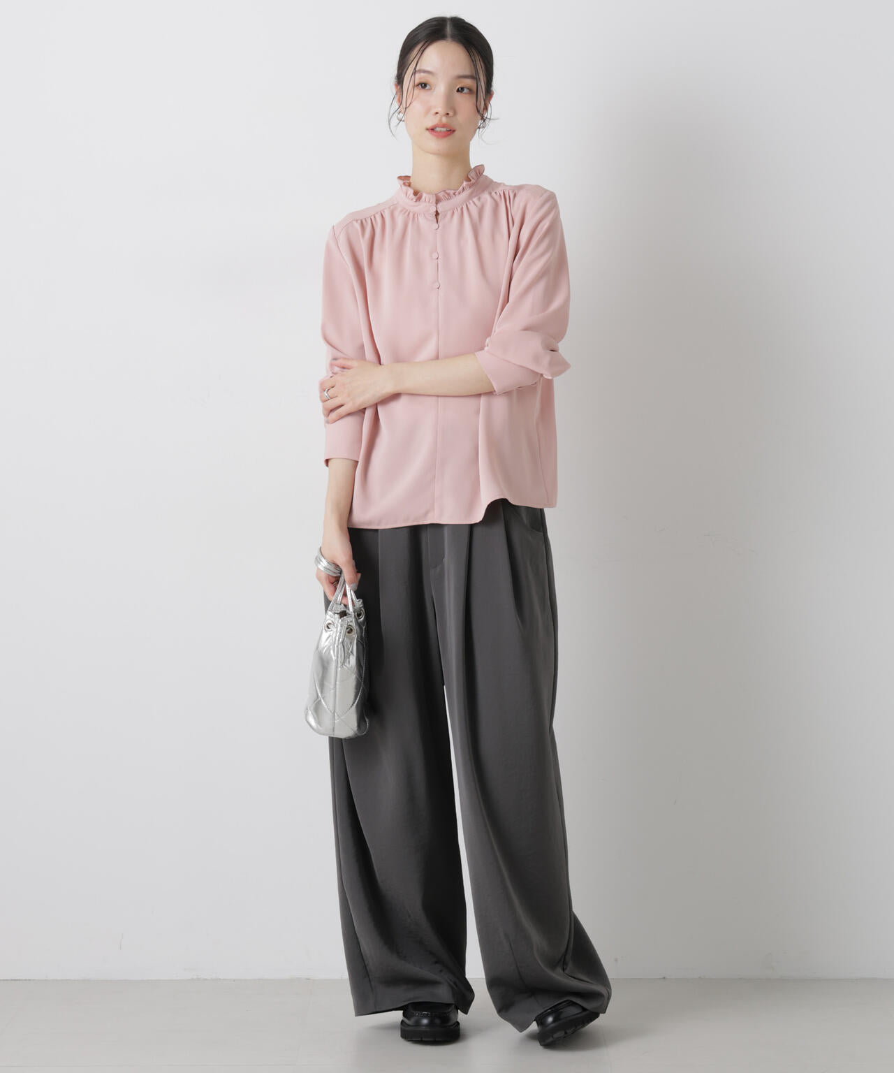 前後2wayスタンドカラーギャザーブラウス 6736120308