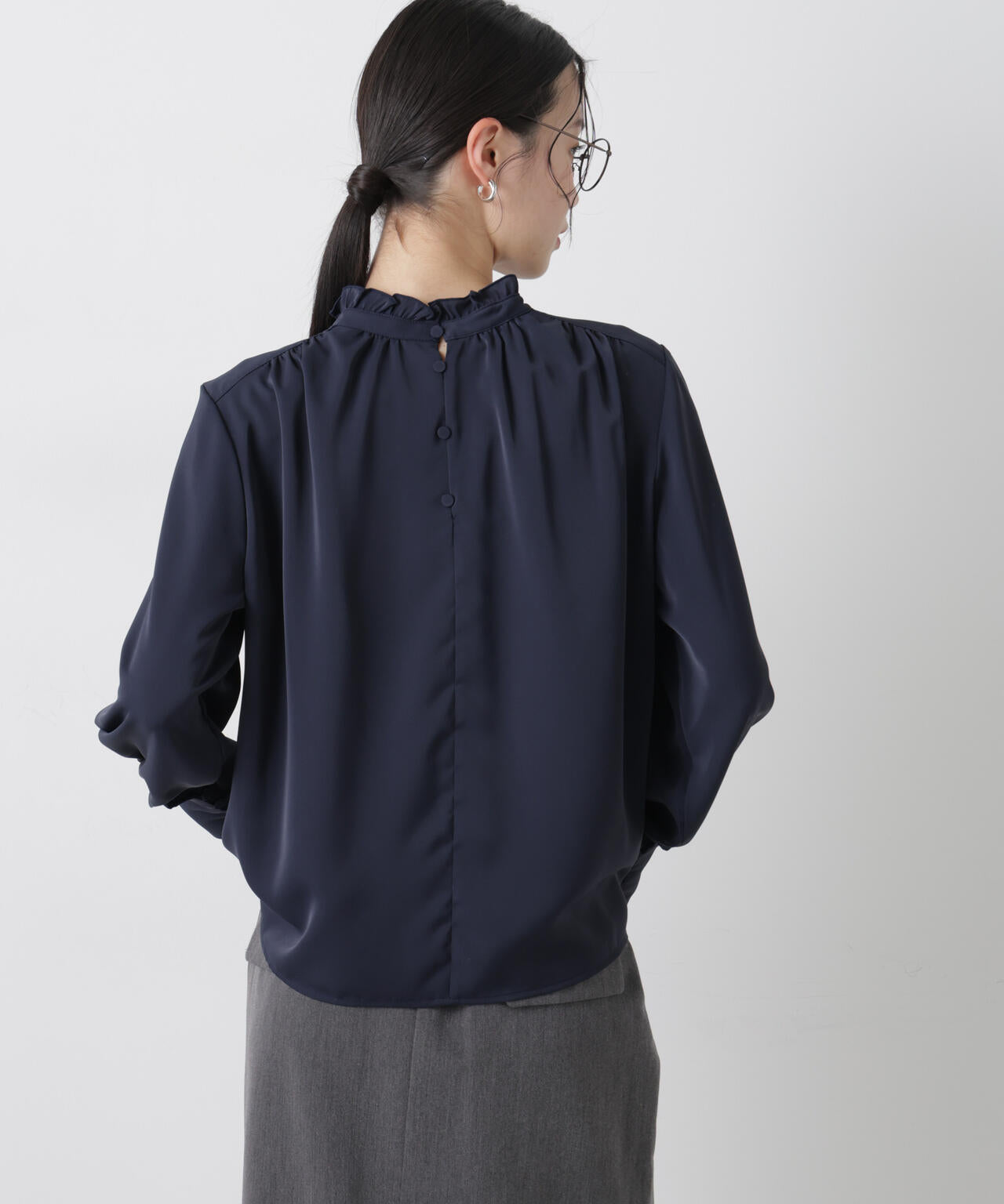 前後2wayスタンドカラーギャザーブラウス 6736120308