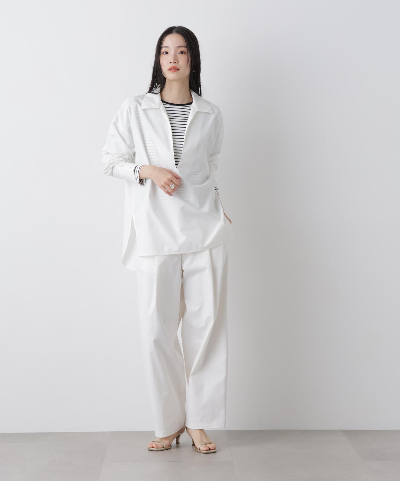 ディープVスキッパープルオーバーシャツ 6736120309