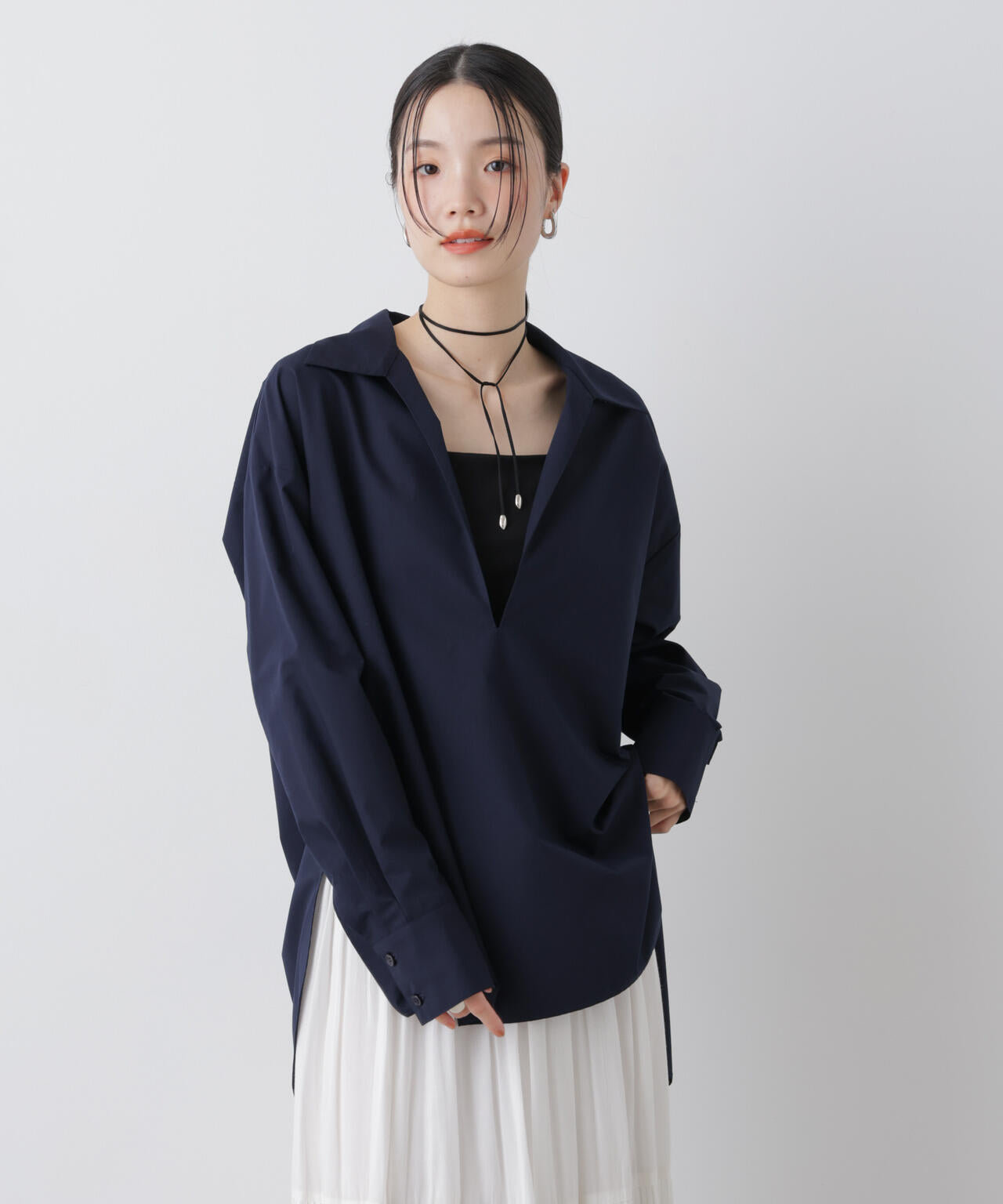 ディープVスキッパープルオーバーシャツ 6736120309