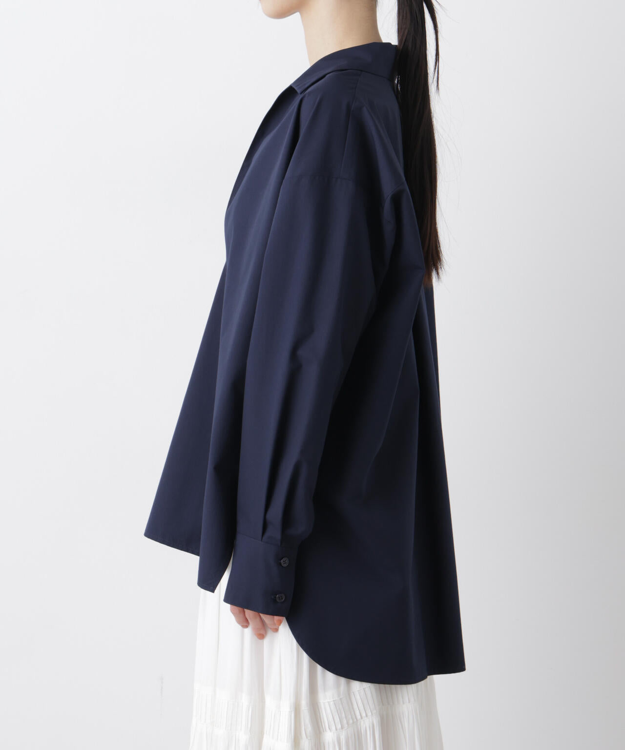 ディープVスキッパープルオーバーシャツ 6736120309