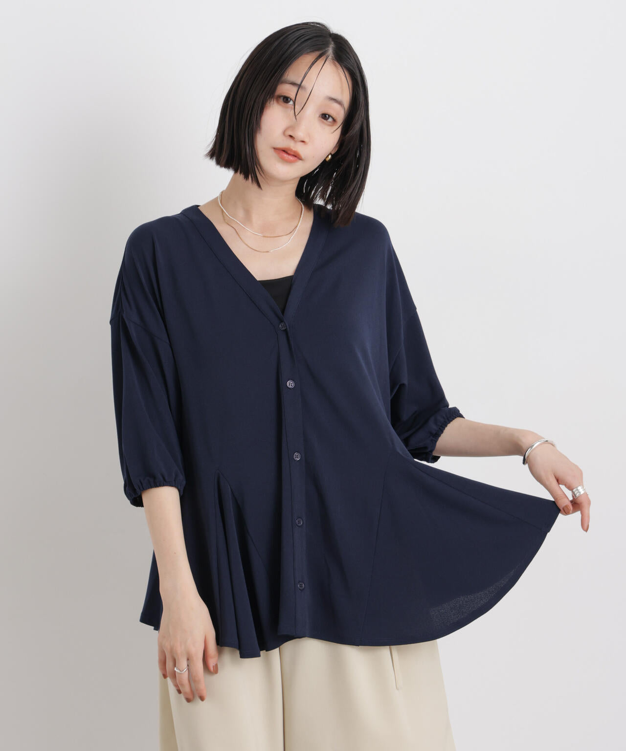 165cm　B:80 W:59 H:85 着用サイズ：F