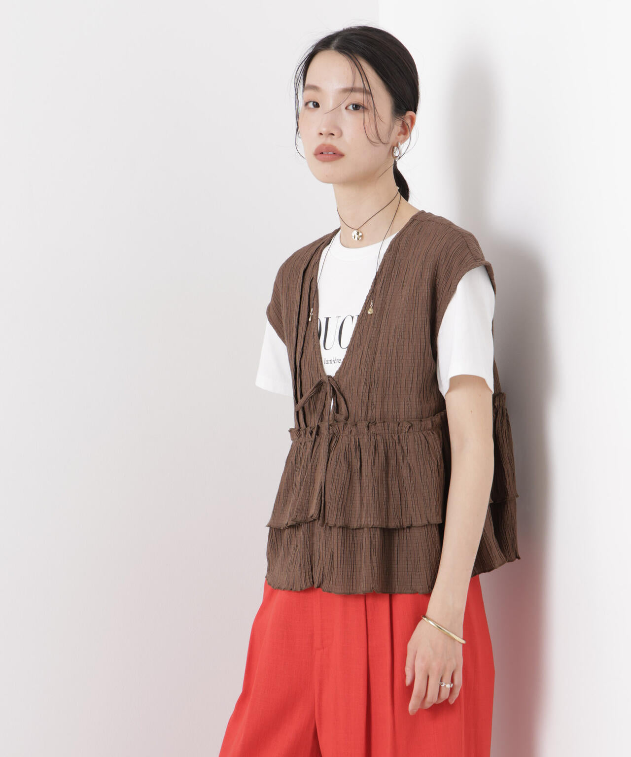 シャーリング楊柳ティアードフリルブラウス 6736121313