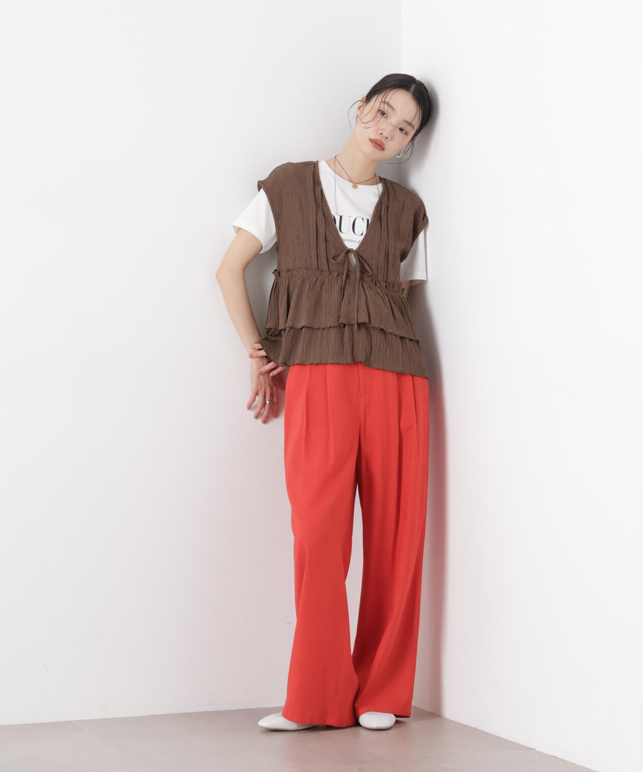 シャーリング楊柳ティアードフリルブラウス 6736121313