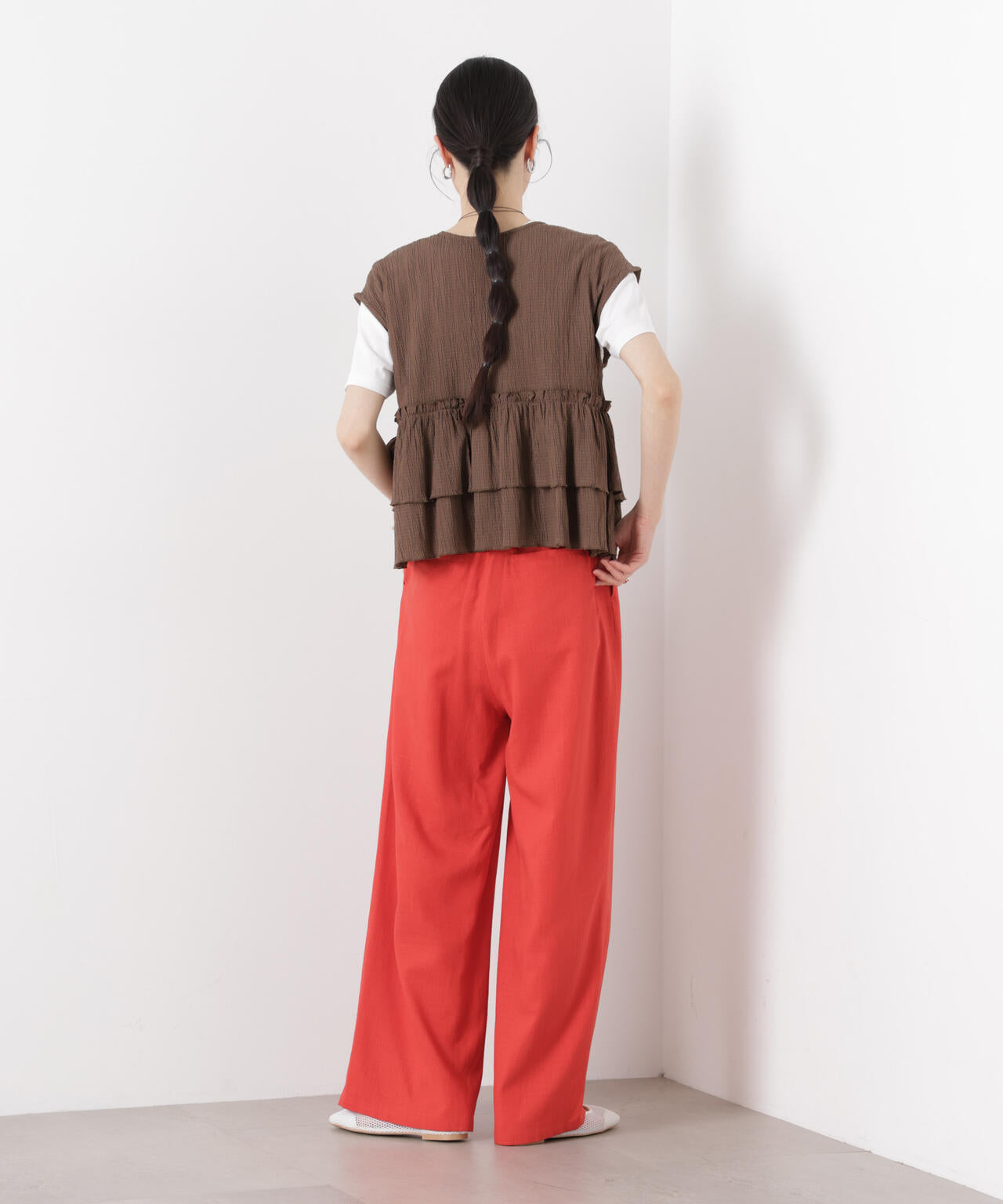 シャーリング楊柳ティアードフリルブラウス 6736121313