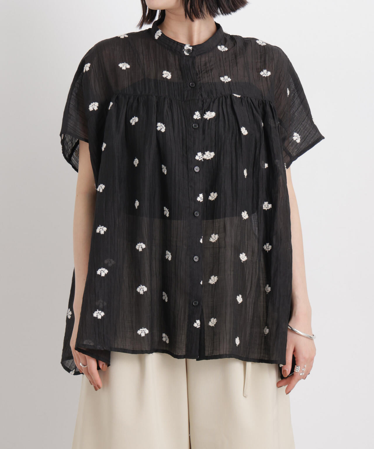 小花柄エンブロイダリーシアーワイドブラウス 6736121314