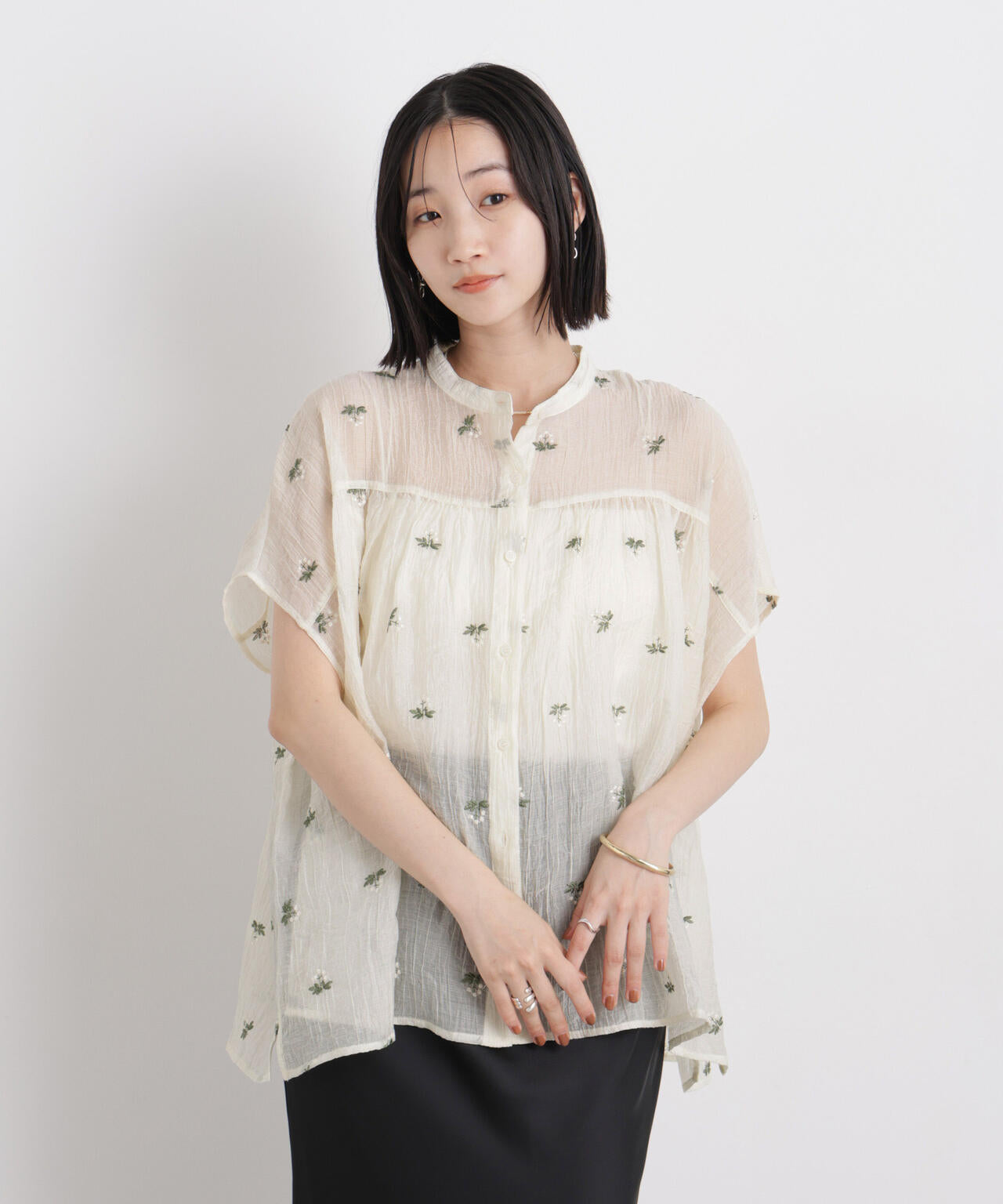 小花柄エンブロイダリーシアーワイドブラウス 6736121314
