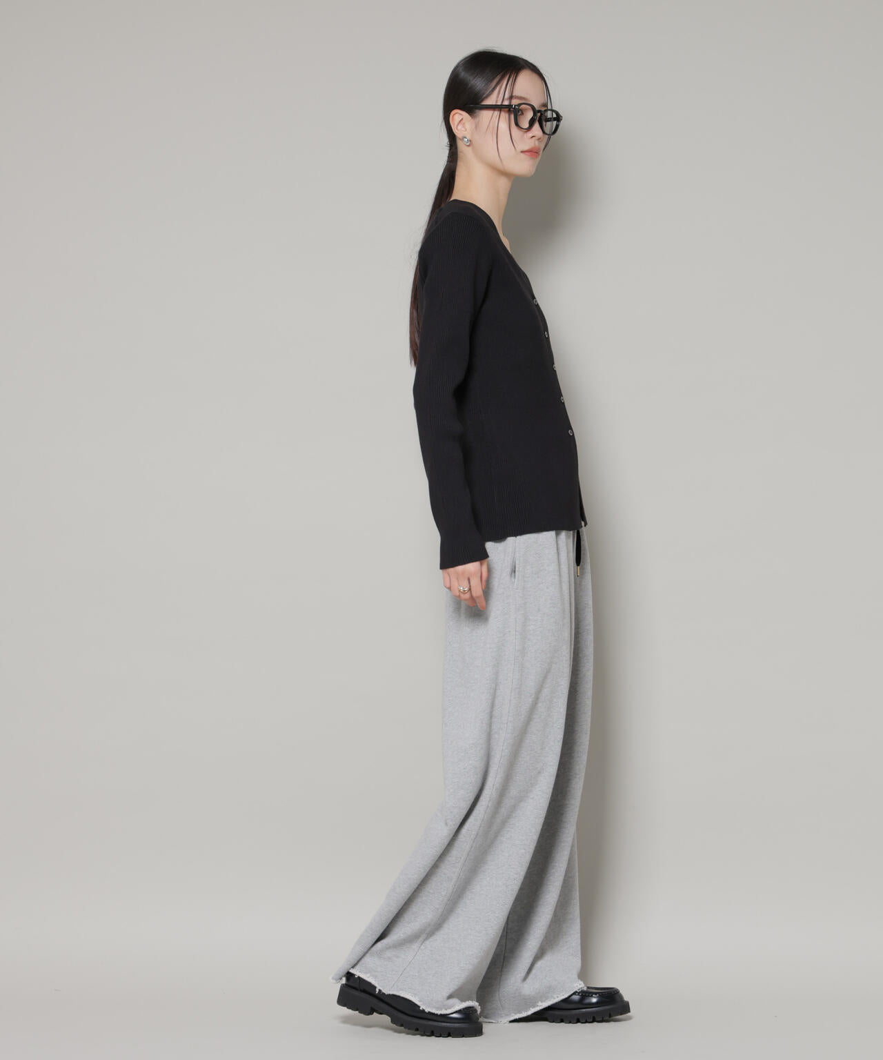 裾スリットVネックリブカーディガン 6736122300