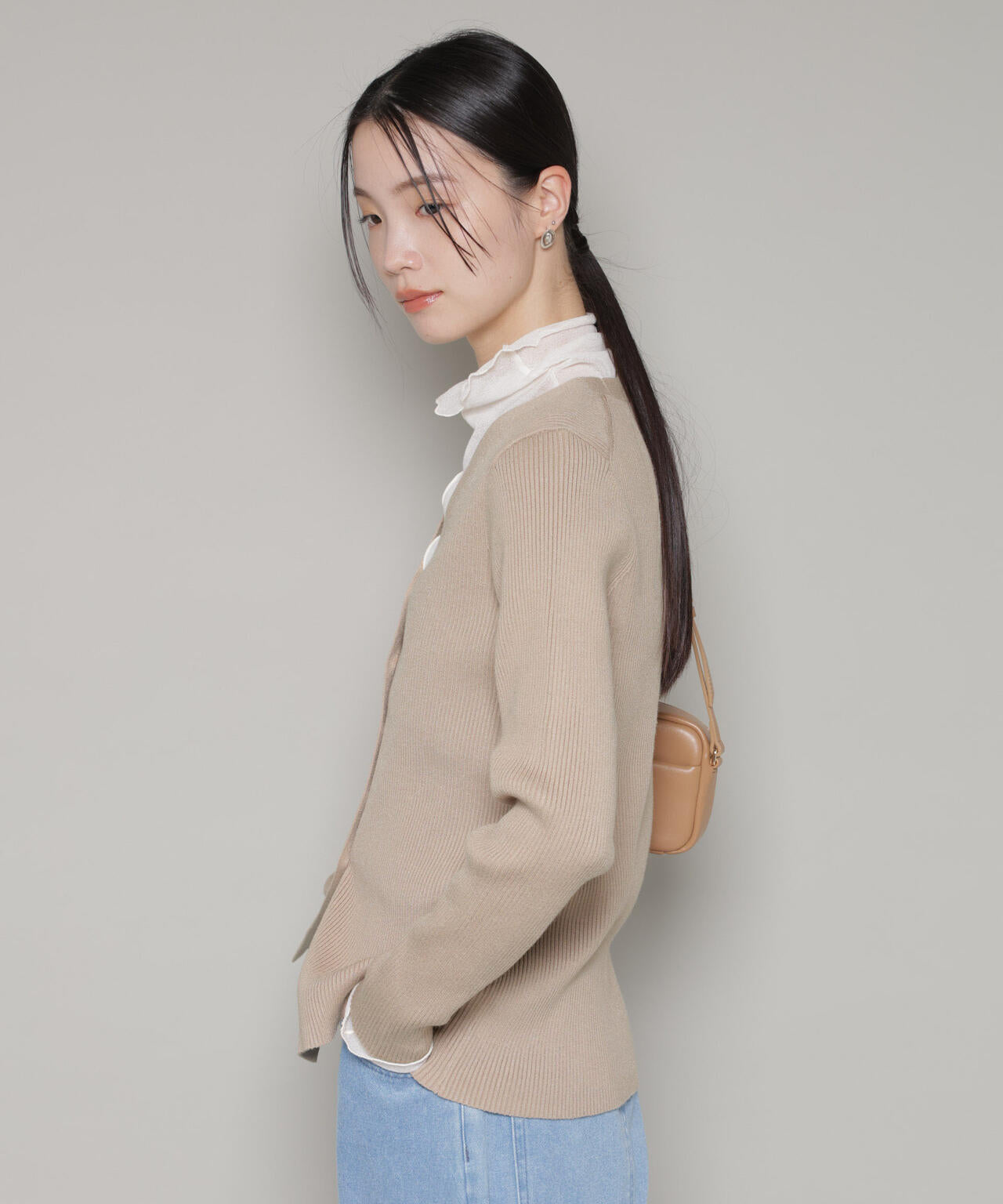 裾スリットVネックリブカーディガン 6736122300