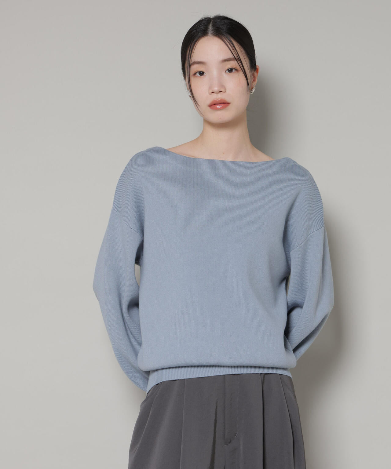 前後2wayセンターパール釦プルオーバーニット 6736122301