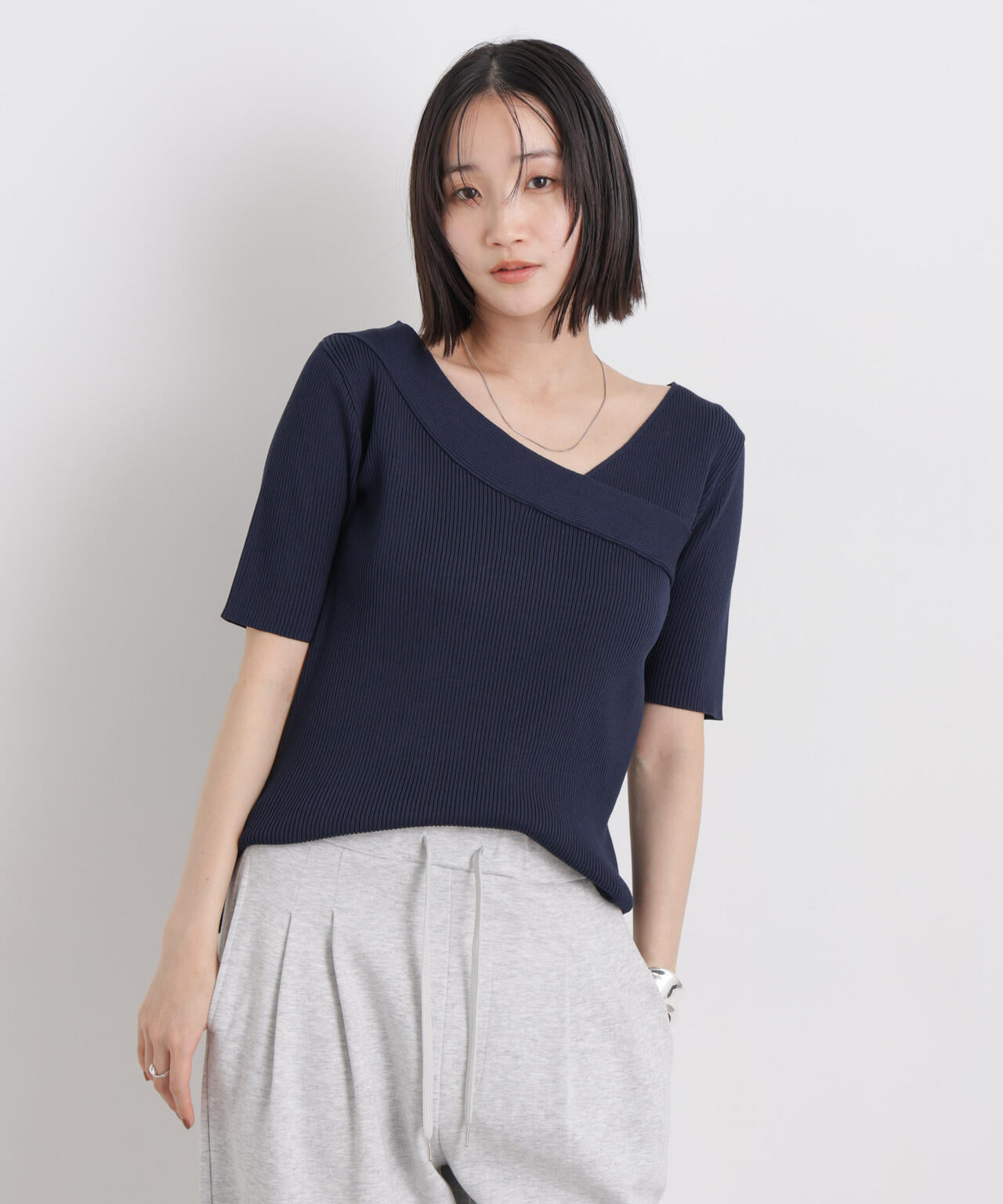 165cm　B:80 W:59 H:85 着用サイズ：F