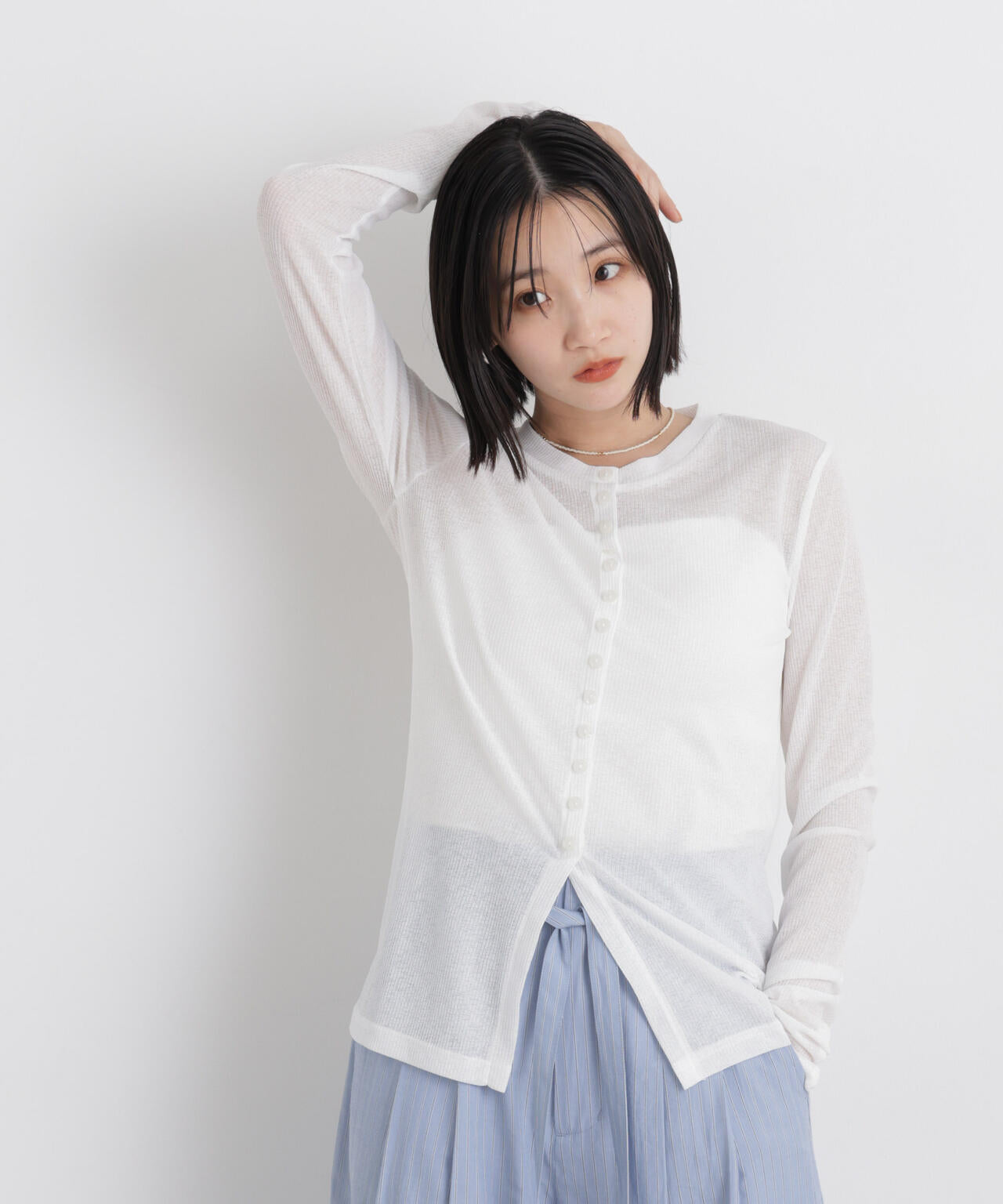 シアーリブカットソー多ボタンデザイントップス