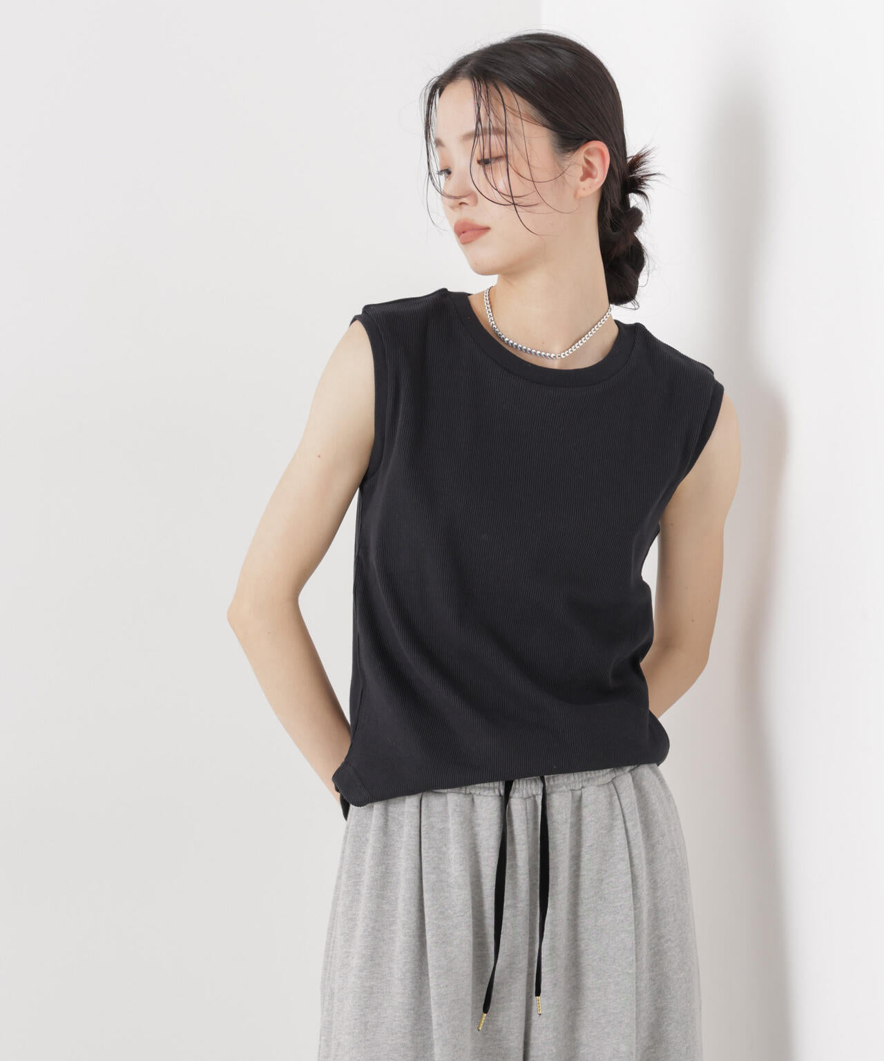 UVカット抗菌防臭吸水速乾イージーケアノースリーブトップス