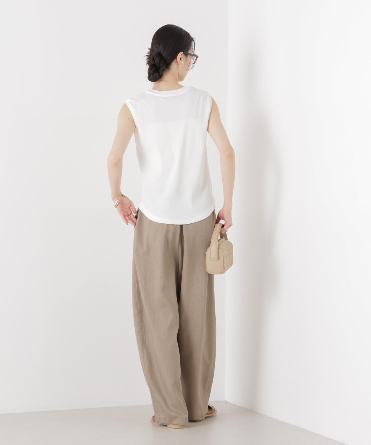 UVカット抗菌防臭吸水速乾イージーケアノースリーブトップス 6736124309