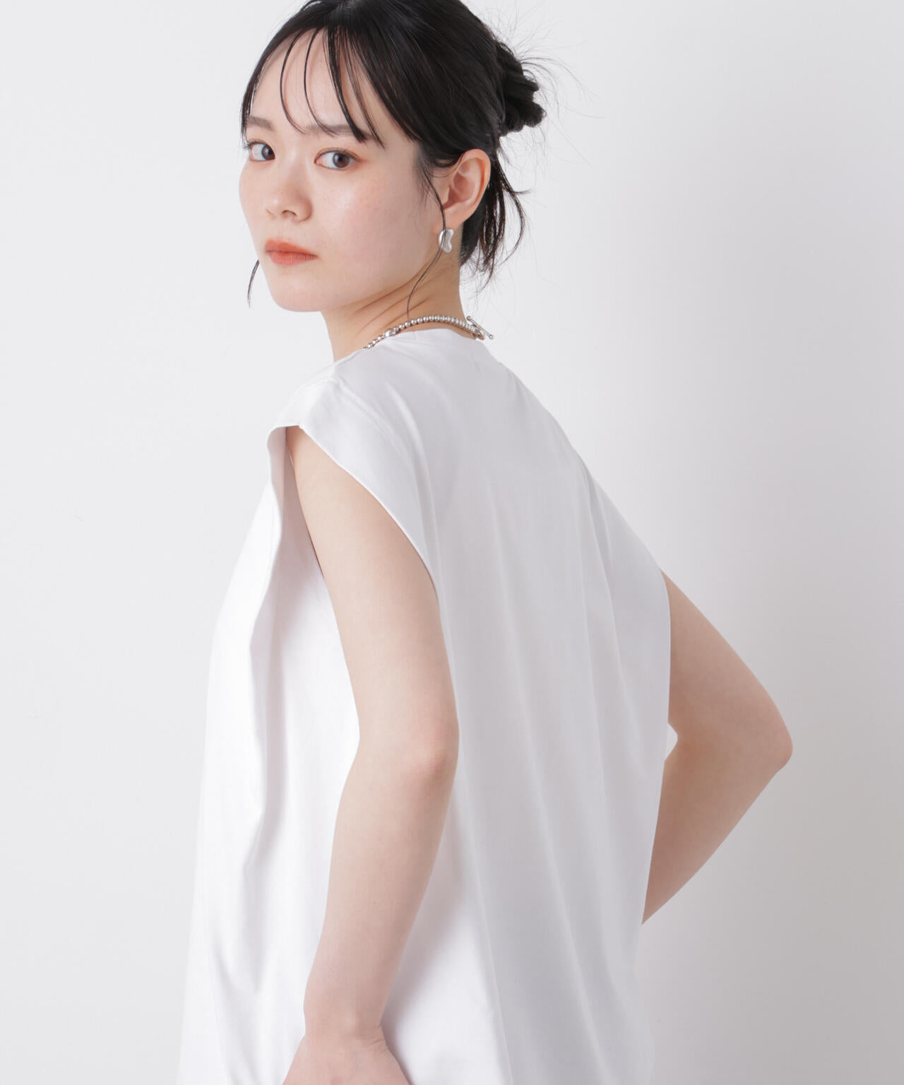 近赤外線&UVカット・吸水速乾機能 タックデザイントップス 6736124336