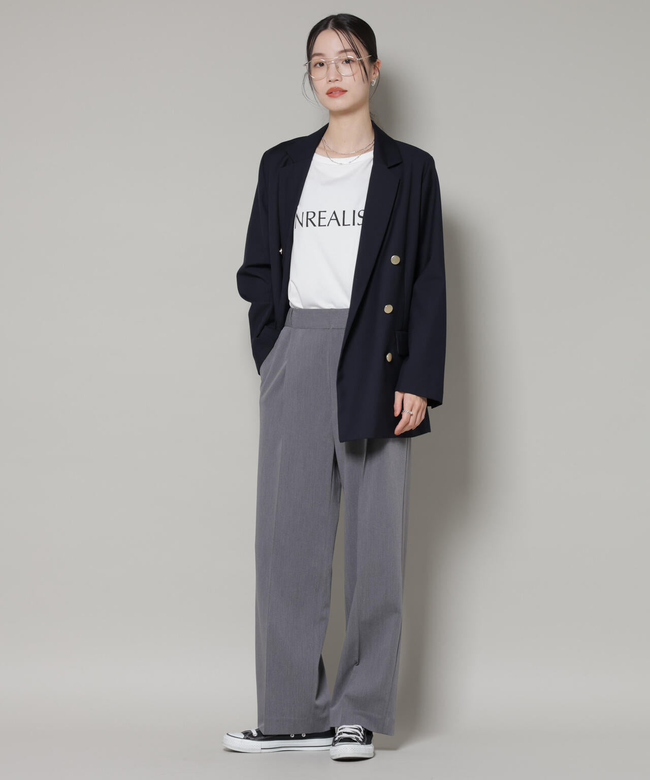 ワンタックセンタープレスストレートパンツ 6736127300