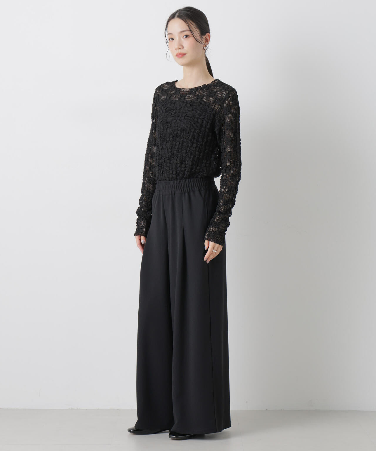 タックワイドカットジョーゼットパンツ 6736127301