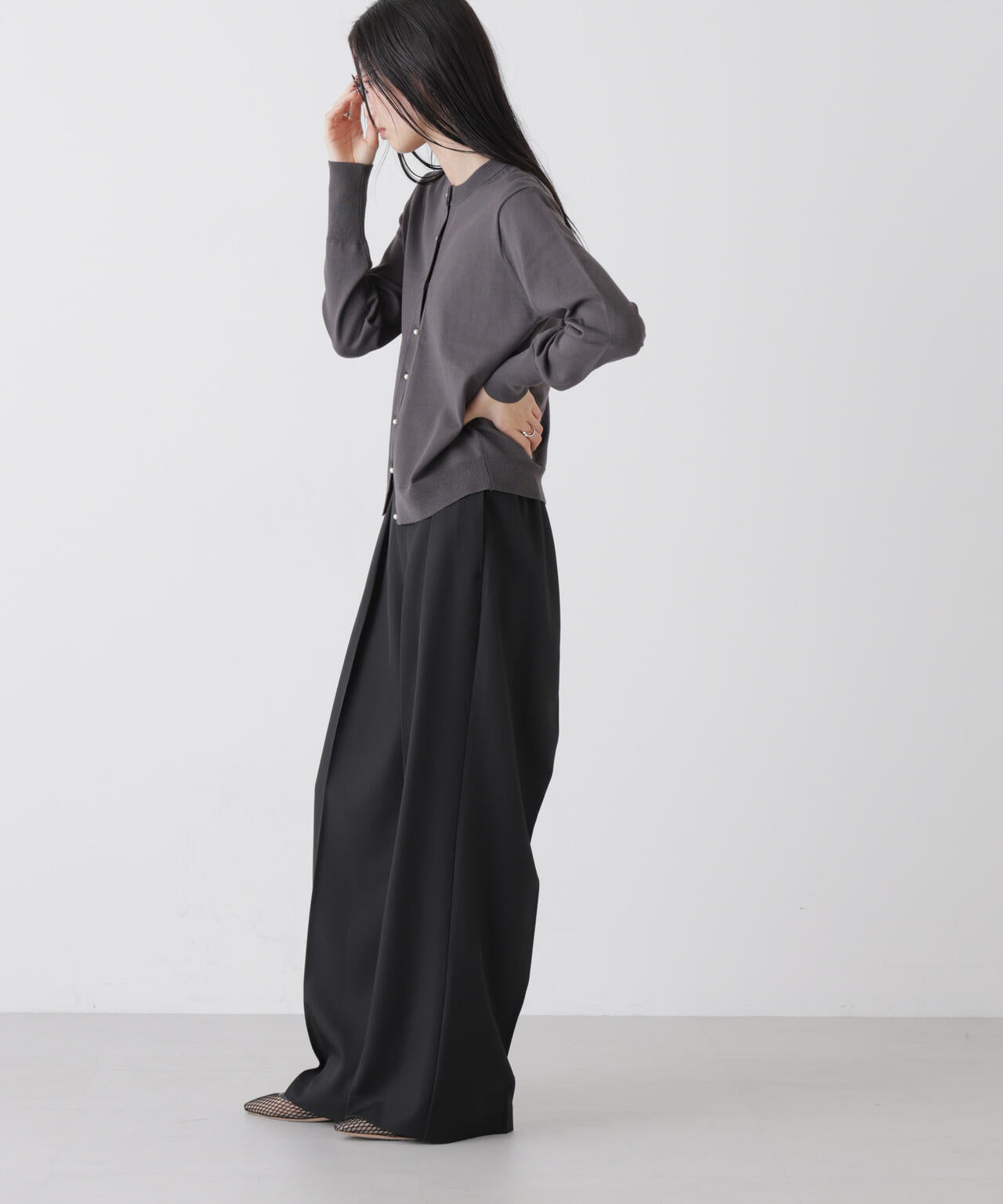 ハイウエストツータックワイドパンツ 6736127303