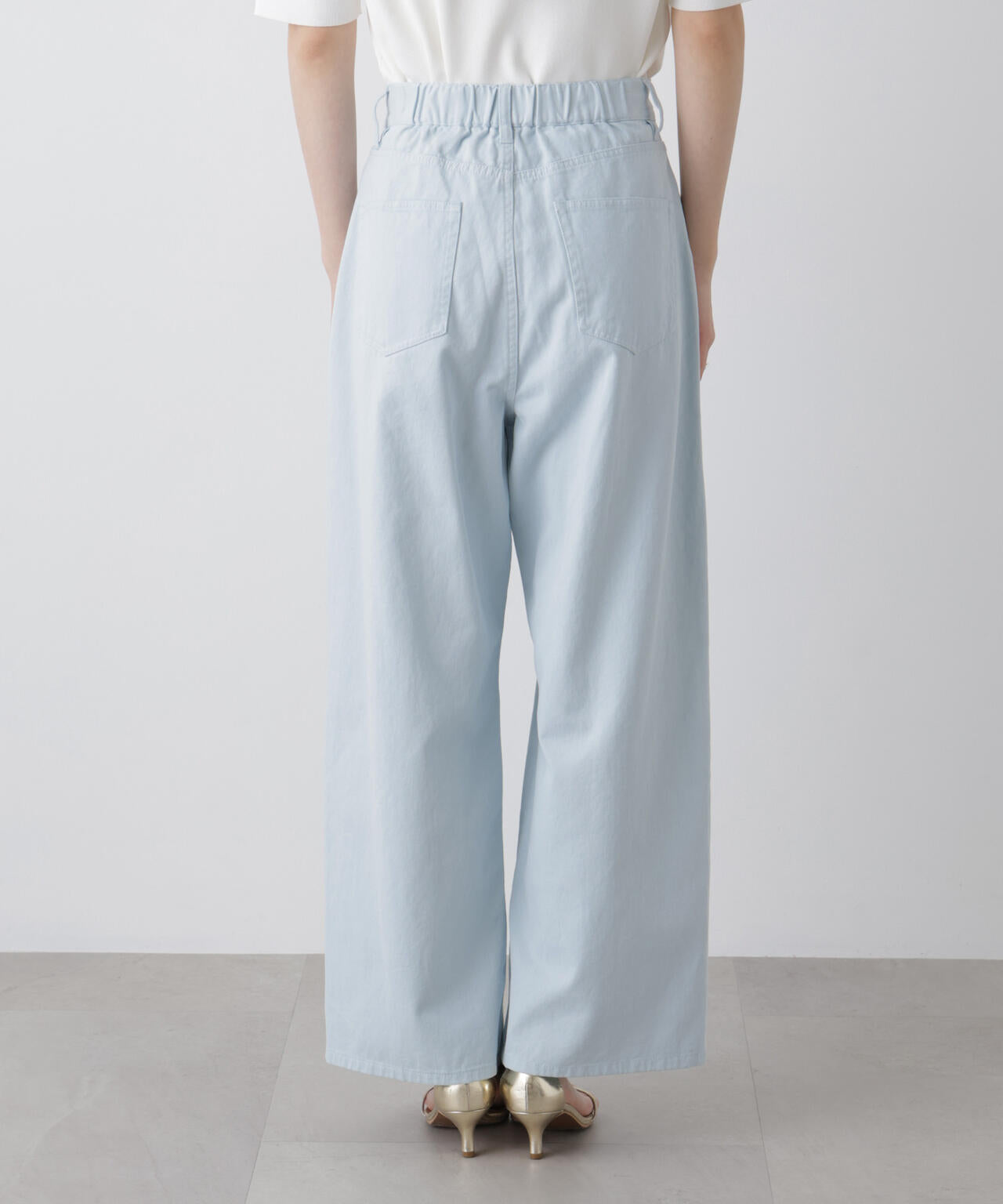 コットンツイルタックワイドパンツ 6736127304
