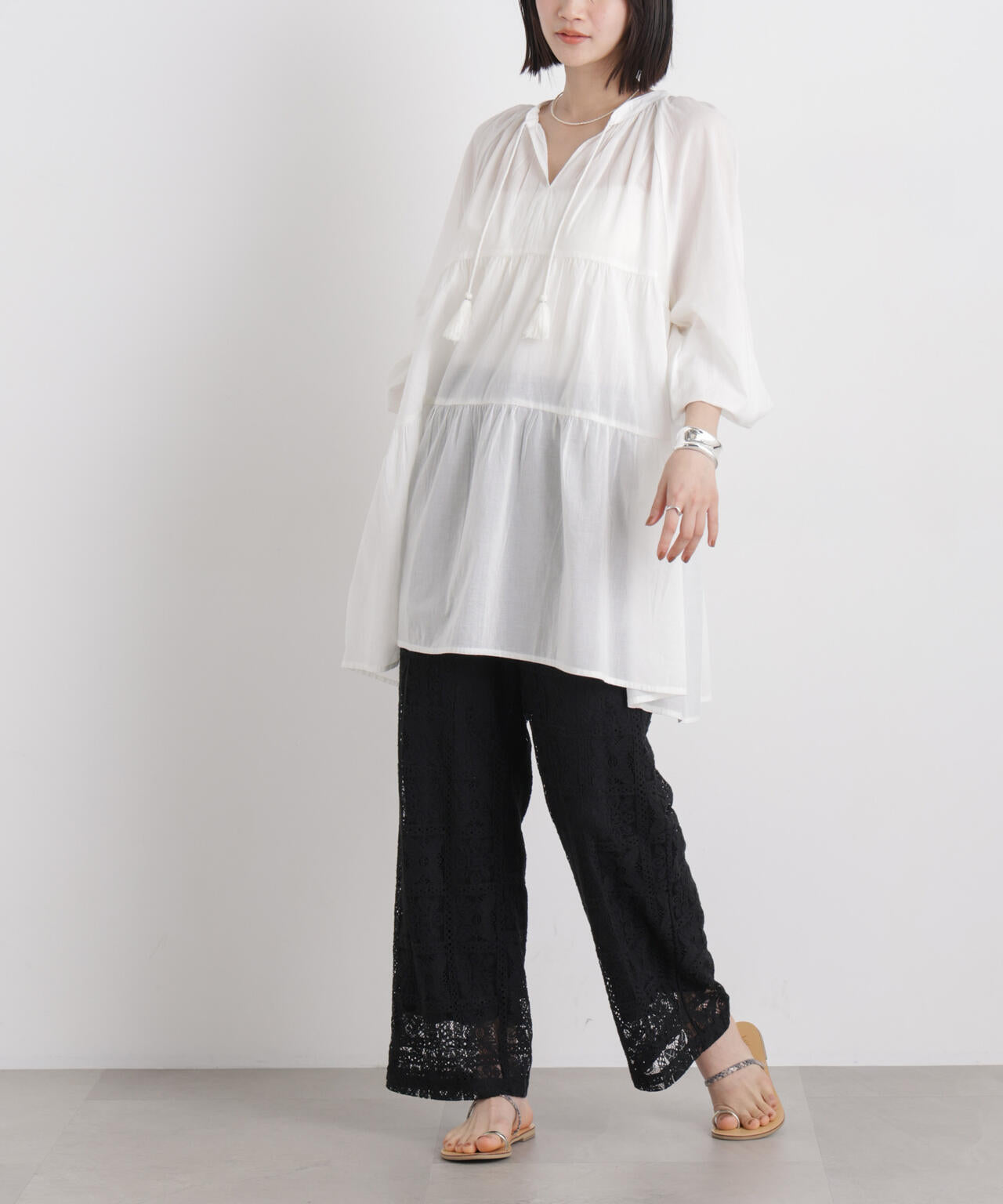 165cm　B:80 W:59  H:85 着用サイズ：F