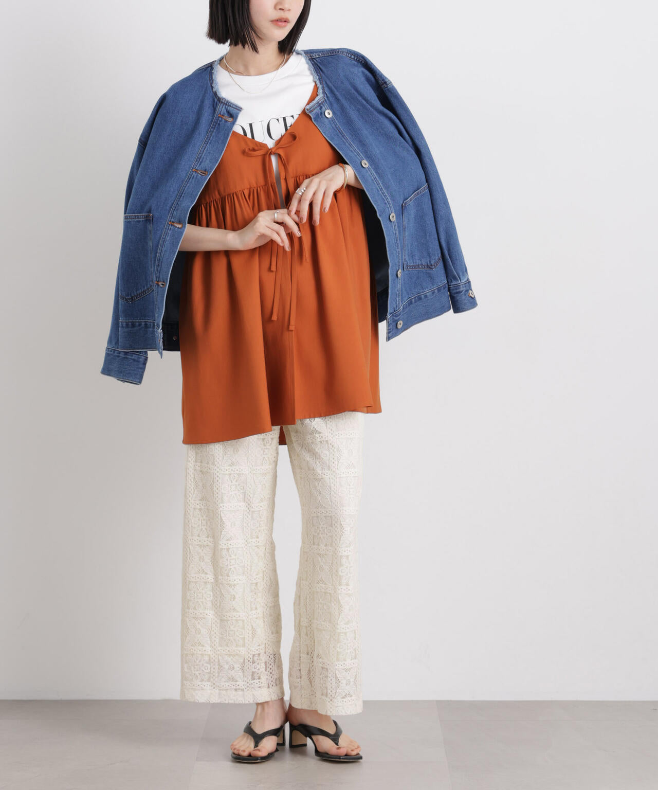 165cm　B:80 W:59  H:85 着用サイズ：F