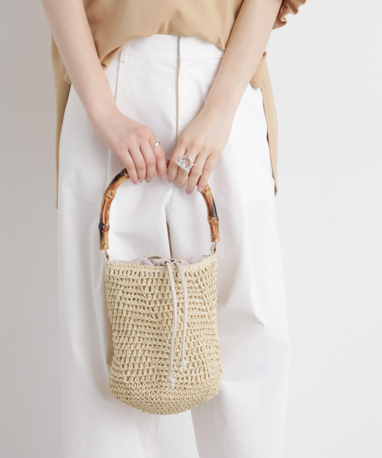 バンブー調ハンドルペーパー編みバッグ