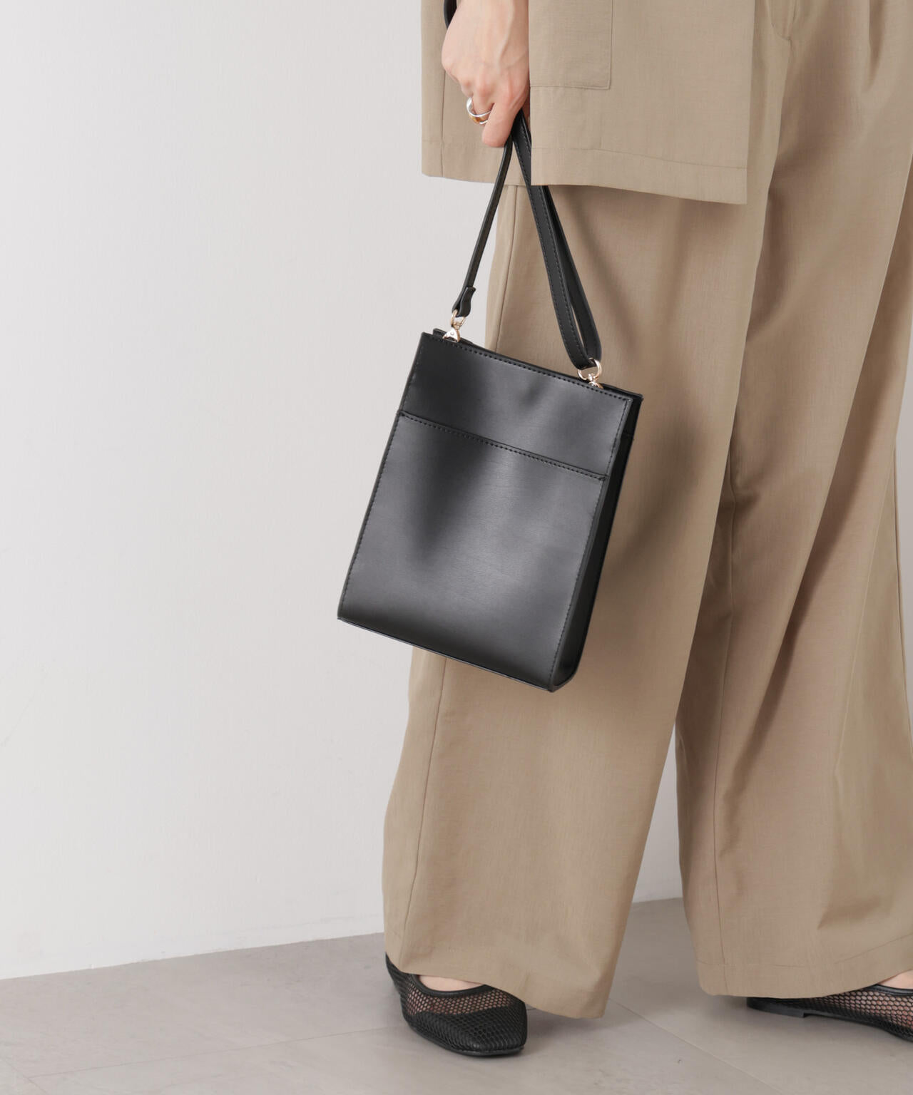 スクエアミニショルダーバッグ