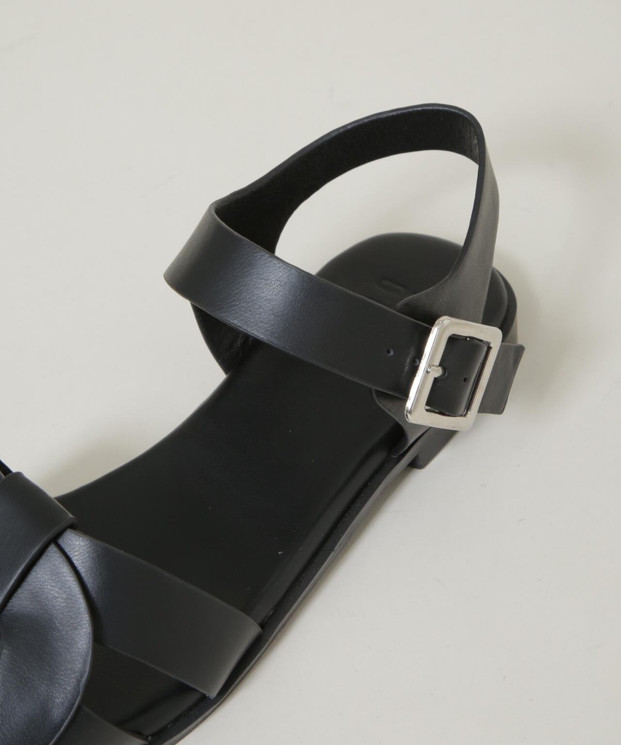 グルカサンダル 6736135300