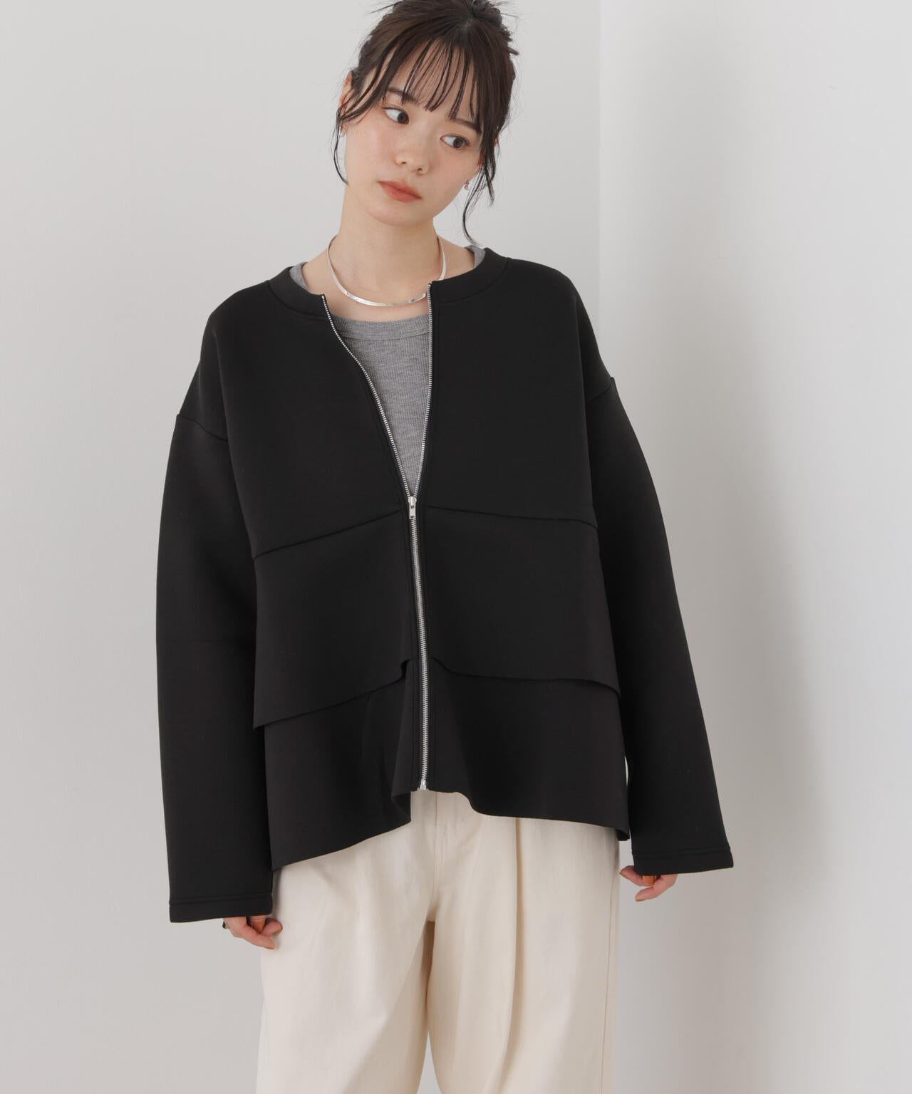 ダンボールカットフリルデザインジップジャケット 6736216303