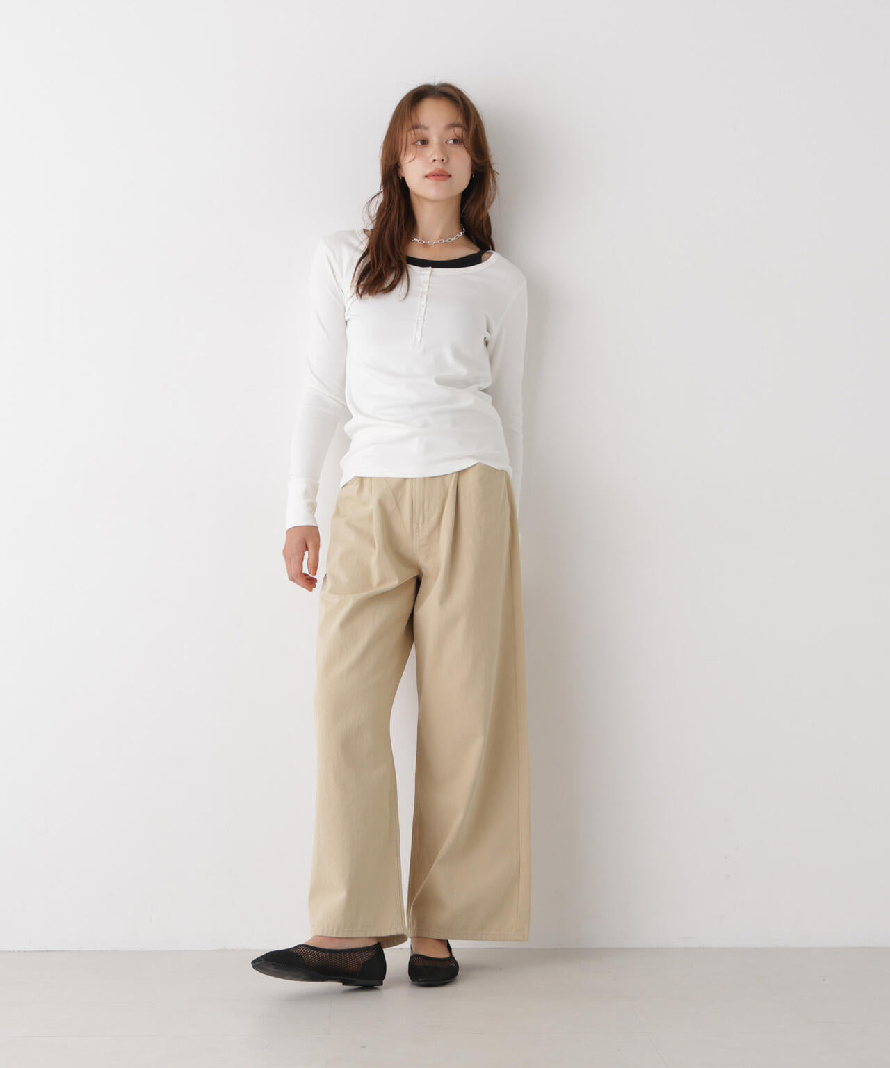 ベアフライスカットヘンリーネックロングスリーブトップス 6736223308