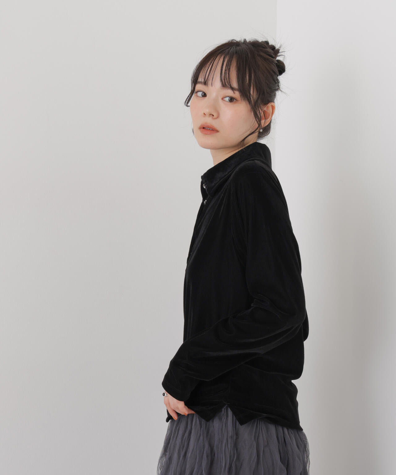 カットベロアドットボタンポロ衿トップス(セットアップ可) 6736223310