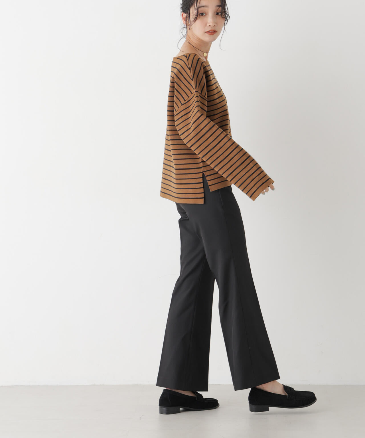 ツイルセンタープレスフレアパンツ(セットアップ可) 6736227312